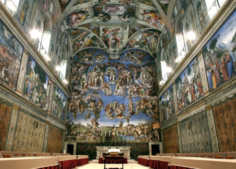 La bóveda y el Juicio Final frescos por Michelangelo Buonarroti